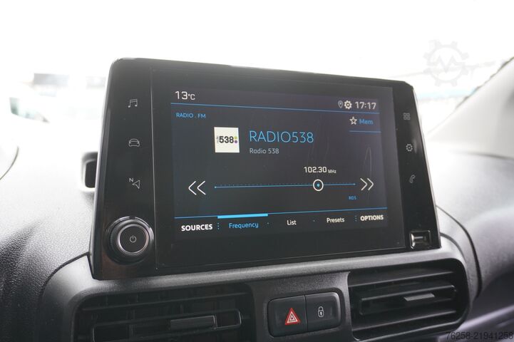 Hochdachkombi Peugeot Partner 1.5 BlueHDI 130PK EURO 6 - Airco - Crui...