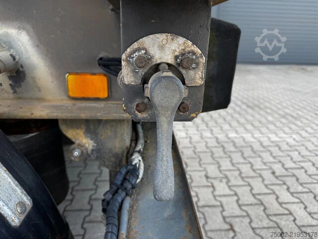 Container transportation Desot 20FT/30FT ADR-Chassis, Liftachse, Heckbundig, 2...