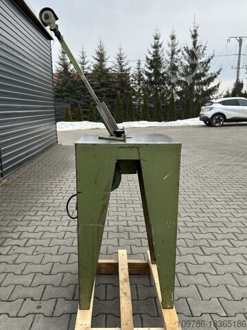 Bandschleifer für schmale Elemente