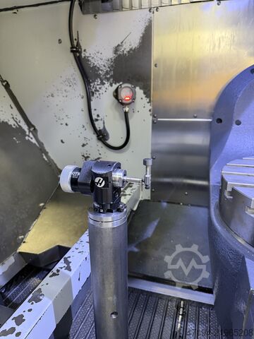 Vertical machining center HAAS UMC-500SS