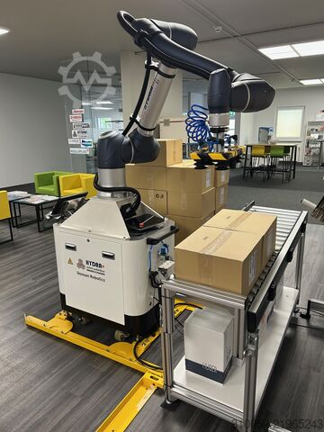 Industrial robot FJM Palettierer HYDRA cobot palletizer