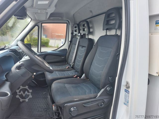 Refrigerator body van IVECO Daily 35S16 Tiefkühlkoffer - Automatik-LBW