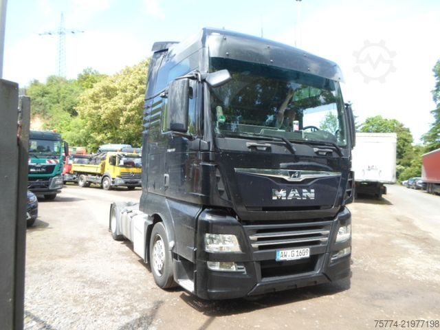 Volume tractor unit MAN TGX 18.510 / Low Deck