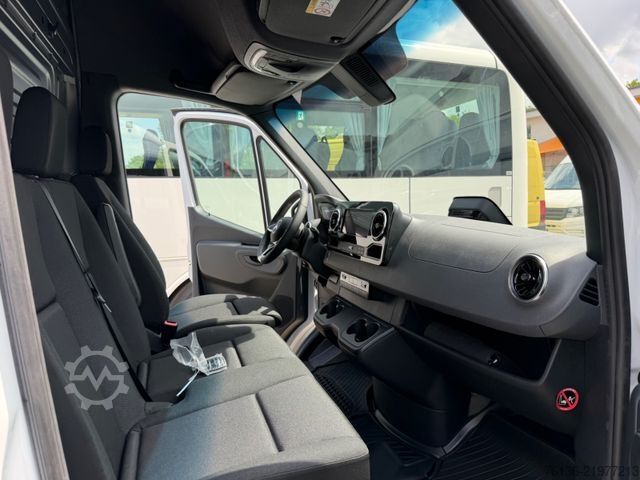 High top van MERCEDES-BENZ Sprinter 319 CDI Automatik LED Extralang XXL