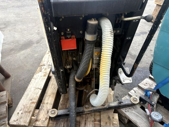 Road sweeper HAKO KST 1521