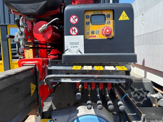 Iveco Eurocargo 140E21 + FASSI F 95 A 4x extendable + EURO 6 + 192,000KM + REMOTE TR1770 Iveco Eurocargo 140E21 + FASSI F 95 A 4x extendable +...