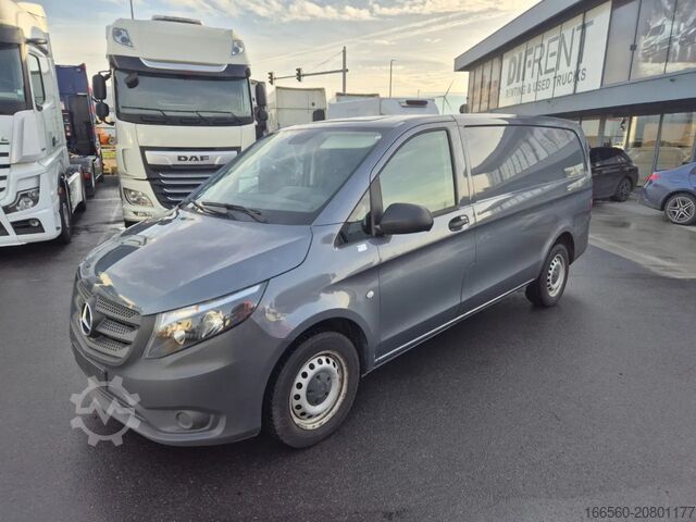 Van Mercedes-Benz VITO 111 CDI