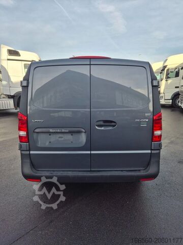 Van Mercedes-Benz VITO 111 CDI