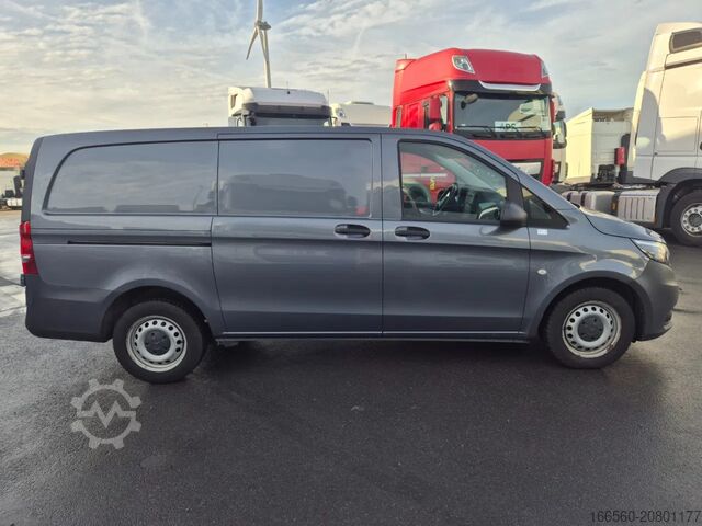 Van Mercedes-Benz VITO 111 CDI