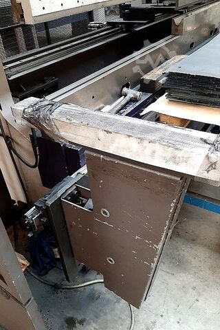 Abkantpresse BYSTRONIC XPERT 320 x 4100