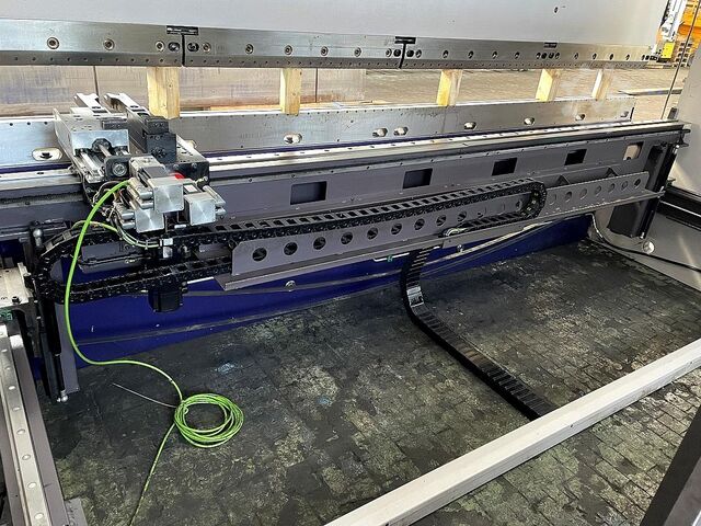Abkantpresse BYSTRONIC XPERT 320 x 4100
