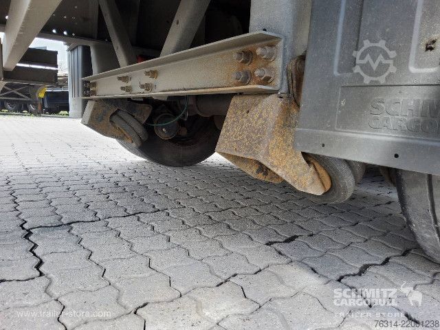 Open semitrailer with tarp Schmitz Cargobull Curtainsider Mega Getränke