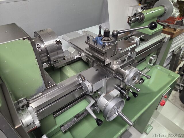 Precision turning lathe Schaublin 150
