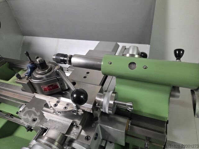 Precision turning lathe Schaublin 150