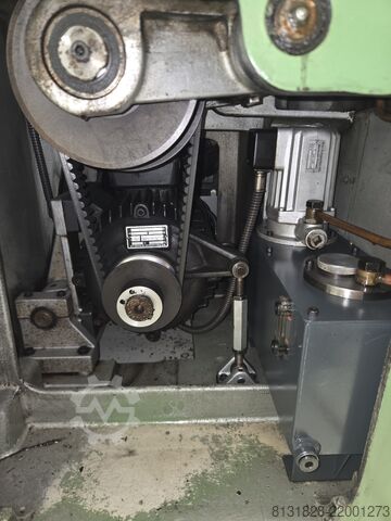 Precision turning lathe Schaublin 150