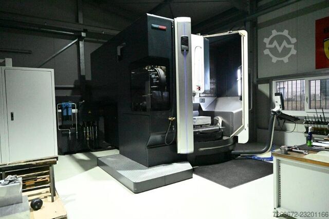 Vertikales Bearbeitungszentrum DMGMORI DMU105 Monoblock
