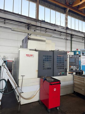 Vertikales Bearbeitungszentrum Mori Seiki NV 5000 A1