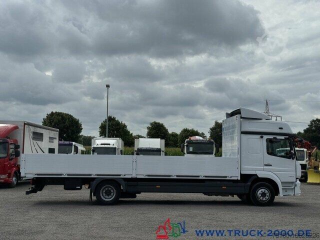 LKW mit Pritsche (offen) Mercedes-Benz Atego 1227 Big Space Großes Haus 7,2m Pritsche