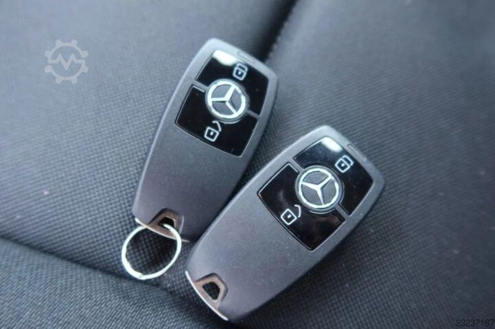 Mercedes-Benz Sprinter 315 CDI Koel/Vries/Verwarmen Carrier Xarios 350 + 220 volt nachtaansluiting Mercedes-Benz Sprinter 315 CDI Koel/Vries/Verwarmen Carrier X...