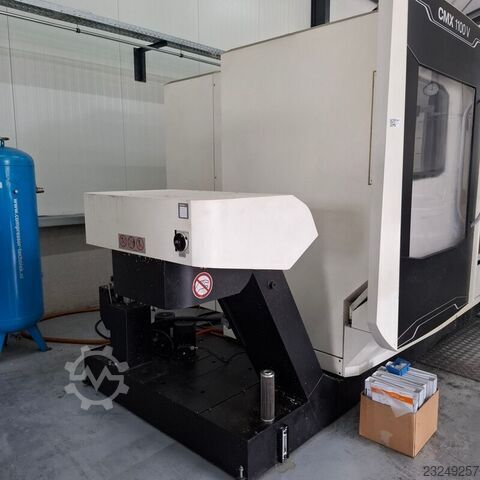 Vertical machining center DMG Mori CMX 1100V