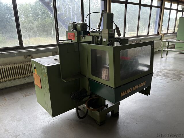 Universal machining center MAHO MH400E