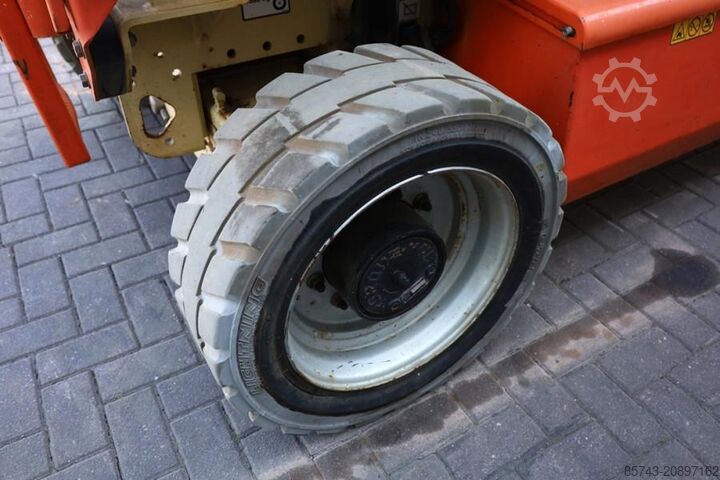 Scissor lift JLG 4069LE Electric, 14.2m Working Height, 360kg Capac