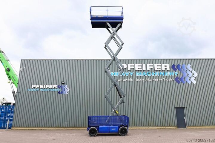 Scissor lift JLG M3369 Hybrid, 12m Working Height, 450kg Capacity,
