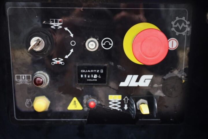 Scissor lift JLG M3369 Hybrid, 12m Working Height, 450kg Capacity,