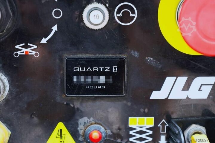 Scissor lift JLG M3369 Hybrid, 12m Working Height, 450kg Capacity,