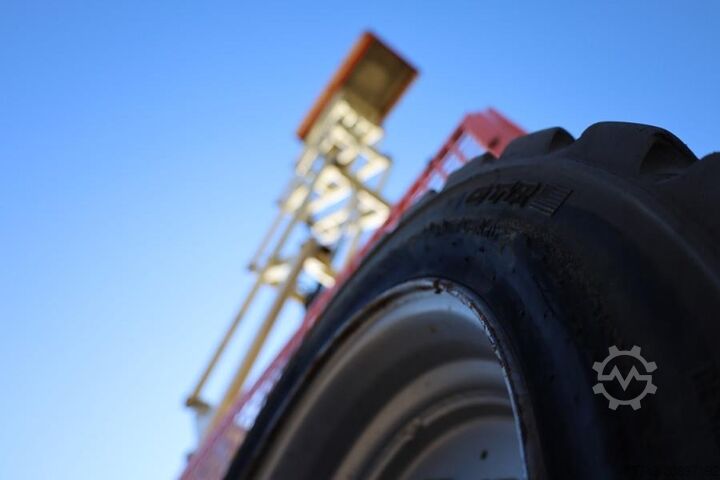 Scissor lift JLG M4069LE Hybrid, 14.2m Working Height, 360kg Capaci