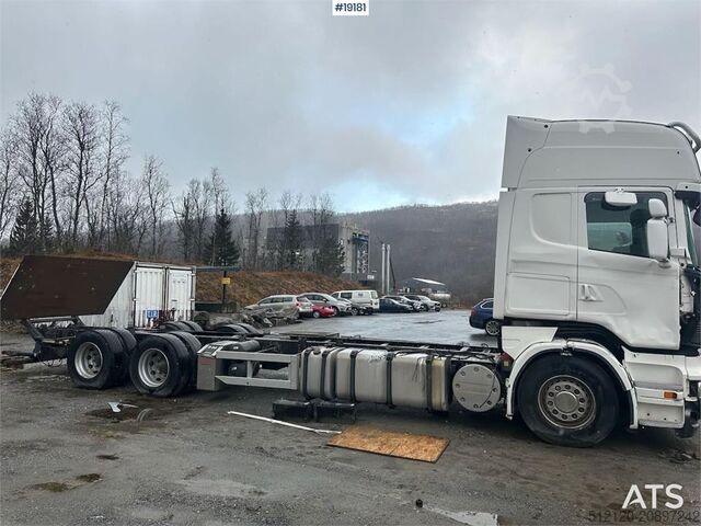 Chassis cab Scania R480 6x2 w/ Zepro lift. Rep. object.