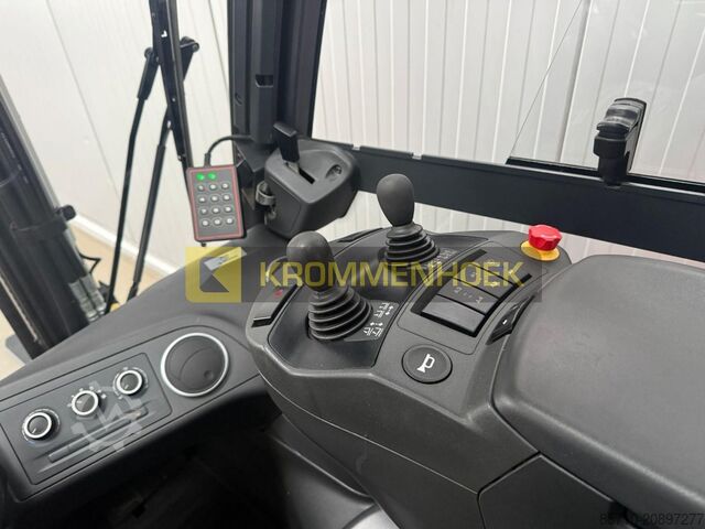 Forklift Linde E 35 HL-01