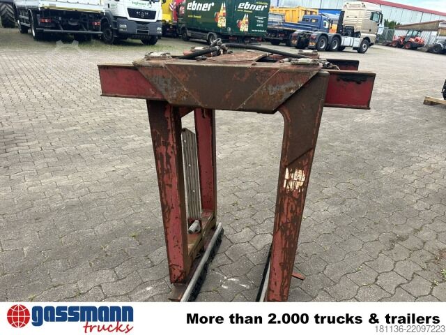 Truck mounted crane Kinshofer 332-V-1100 Palettenzange
