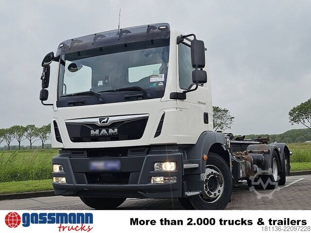Roll-off tipper truck MAN TGM 26.320/360 6x2-4 BL, Lenk-/Liftachse,