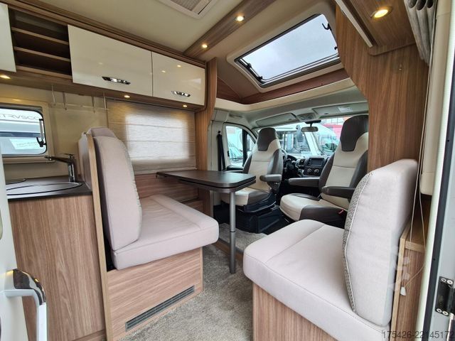 Teilintegriertes Wohnmobil BÜRSTNER Delfin T 660 *Luftfahrwerk*Solar*SAT+TV*