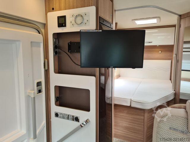 Teilintegriertes Wohnmobil BÜRSTNER Delfin T 660 *Luftfahrwerk*Solar*SAT+TV*