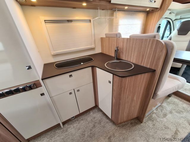 Teilintegriertes Wohnmobil BÜRSTNER Delfin T 660 *Luftfahrwerk*Solar*SAT+TV*