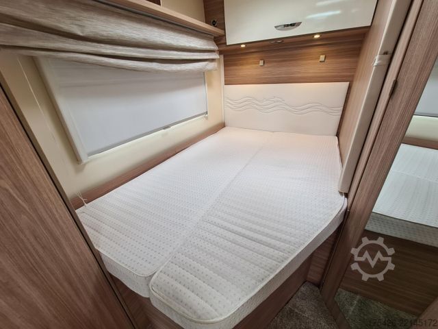 Teilintegriertes Wohnmobil BÜRSTNER Delfin T 660 *Luftfahrwerk*Solar*SAT+TV*