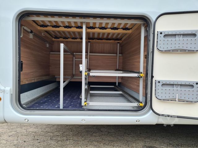 Teilintegriertes Wohnmobil BÜRSTNER Delfin T 660 *Luftfahrwerk*Solar*SAT+TV*