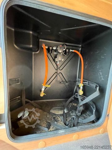 Kastenwagen Wohnmobil / Campervan PÖSSL Roadcruiser | Sat+TV,Navi+RFK,Längstbetten