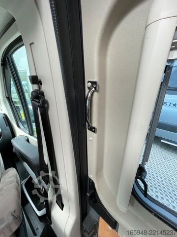 Kastenwagen Wohnmobil / Campervan PÖSSL Roadcruiser | Sat+TV,Navi+RFK,Längstbetten