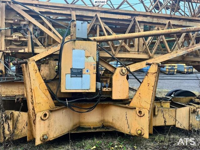 Hoisting device Potain 325B tower crane