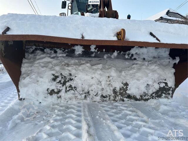 Wheel loader CAT 930G w/ bucket, pallet forks and scale. See hours!