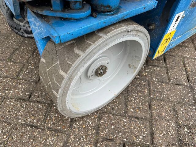 Scissor lift Genie GS3232 Hoogwerker Schaarhoogwerker