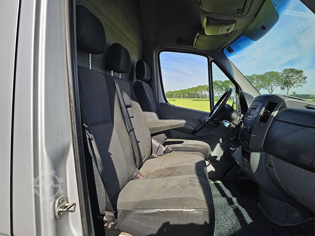 Hochdachkombi MERCEDES-BENZ SPRINTER 319 V6 3.0ltr ac aut