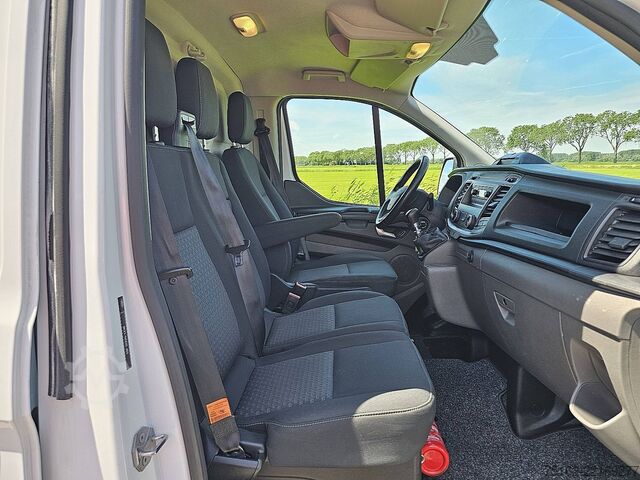 High-roof van FORD TRANSIT CUSTOM 2.0 L2H1 Airco Euro6 130
