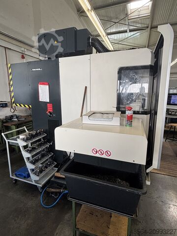 Vertical machining center Deckel Maho DMC 850V