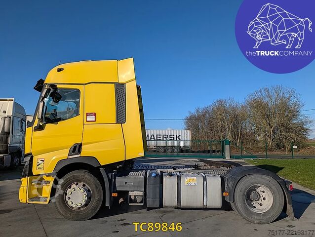 Standard-SZM Renault T 440