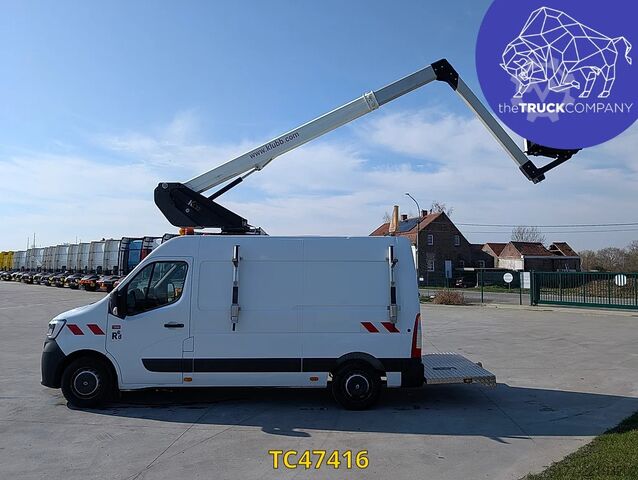 Lifting platform Renault Master