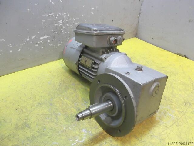 Gear motor 0.44 kW 125 rpm SEW-EURODRIVE SGF1,5D/1-D-4BS